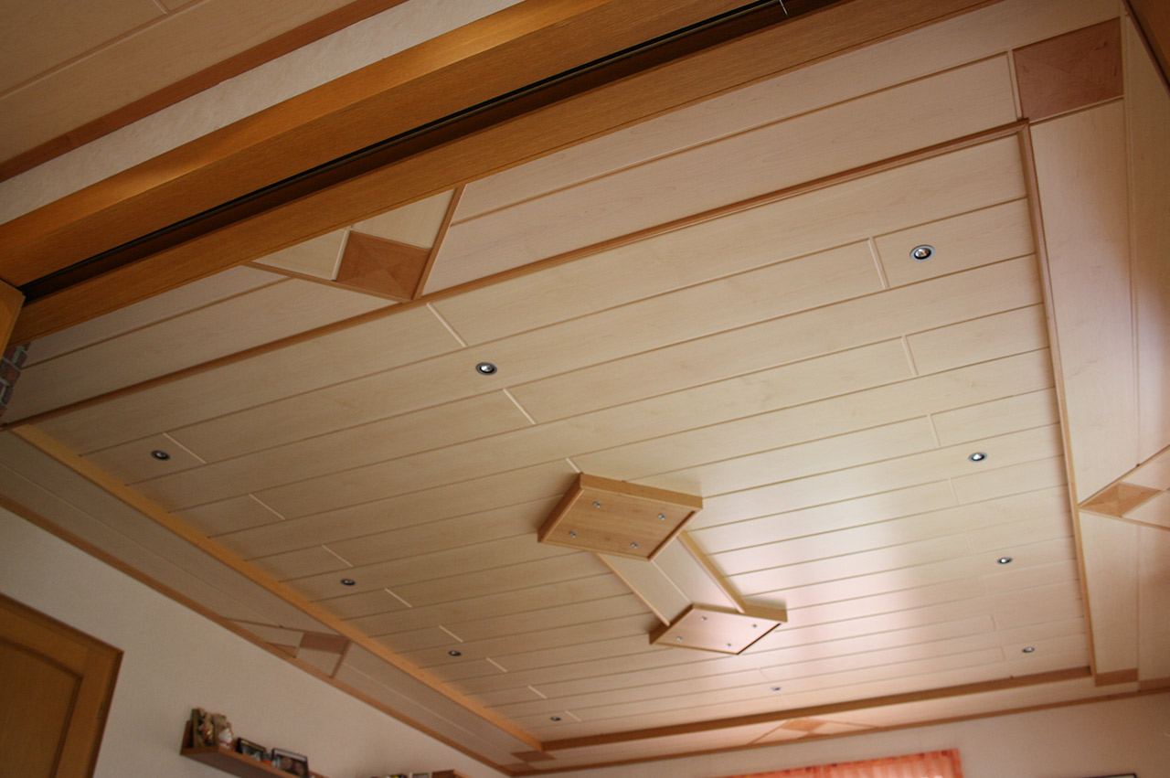 Wand- & Deckenverkleidungen - Leistungen | Schreinerei Oliver Gorr Grünberg